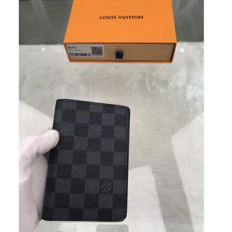 Brother Sam Yupoo 19T1L0031 Bags LV 0823